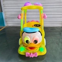 Car Hwyl Donald Duck